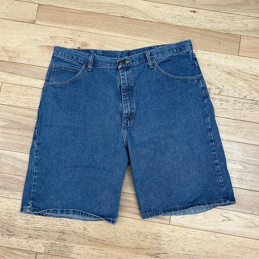 Wrangler Men’s Denim 38 Relax Fit Dad Shorts Blue Jeans